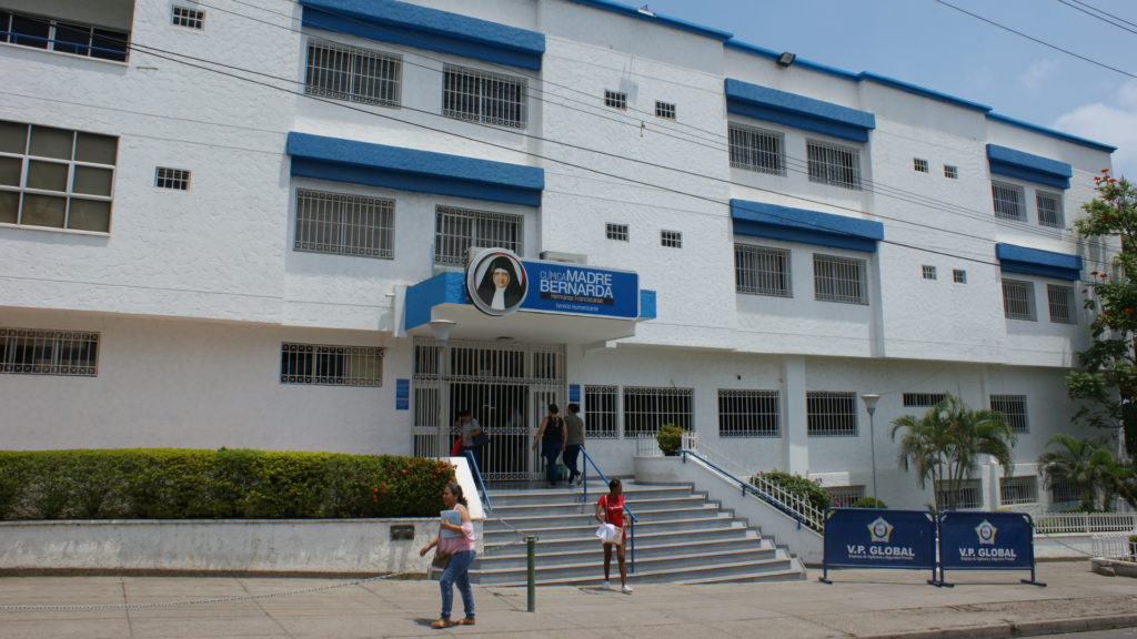 Aussenaufnahme von der Klinik Madre Bernarda in Cartagena | zVg