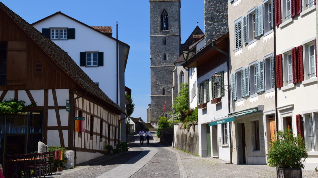 Aufgang zur Kirche und zum Schloss